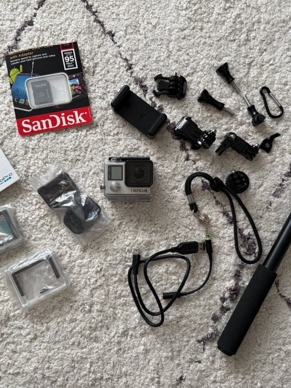 Brand New Go Pro Hero 4 silver waterproof - with selfie stick, 32GB card